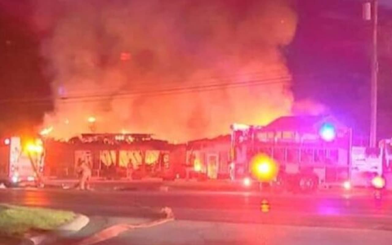 चीन के एक रेस्तरां में भीषण आग, 17 लोगों की मौत