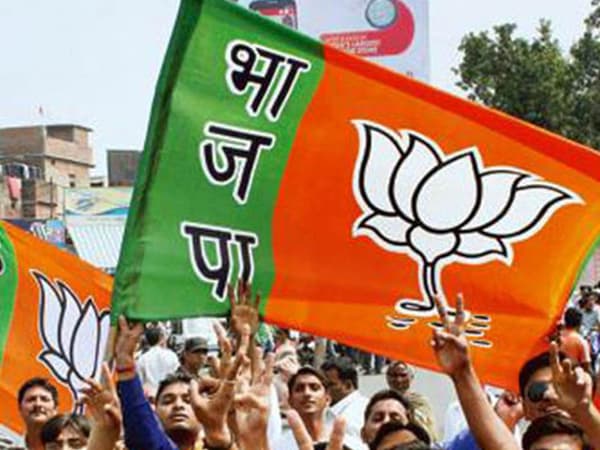 पश्चिम बंगाल: भाजपा एमएलए का शव रस्सी से लटका मिला, नड्डा बोले ममता सरकार में गुंडाराज