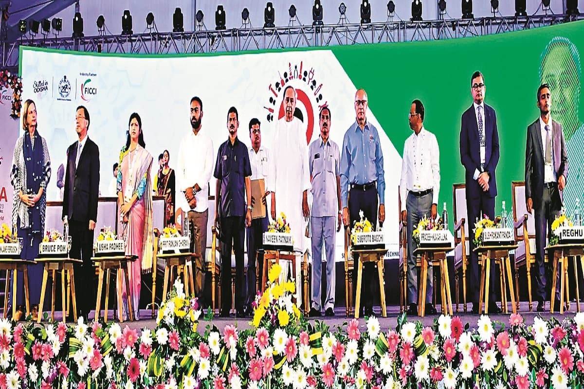 ओडिशा स्किल कॉन्क्लेव का मुख्यमंत्री नवीन पटनायक ने किया उद्घाटन, कहा एक लाख युवाओं को नयी तकनीक की ट्रेनिंग