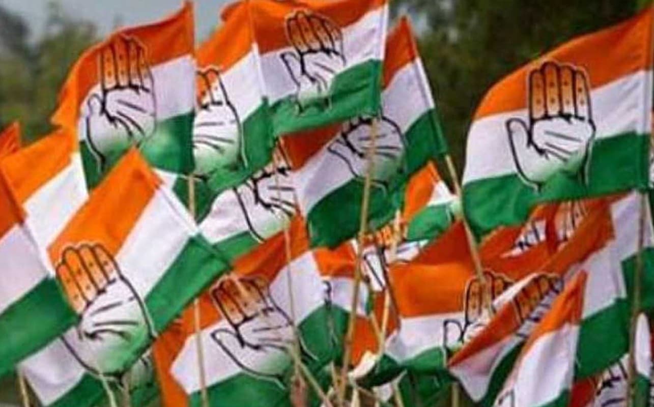 बंगाल में इतनी मजबूर है कांग्रेस! तय नहीं कर पा रही कितनी सीटों पर लड़ें चुनाव