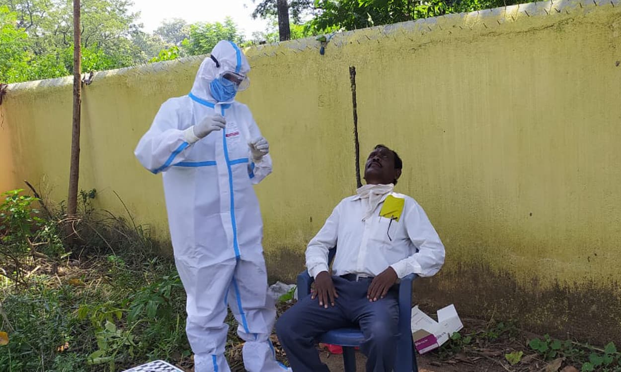 पश्चिमी सिंहभूम जिले में कोरोना संक्रमण से अब तक 19 लोगों की हुई मौत, सावधानी बरतने की अपील