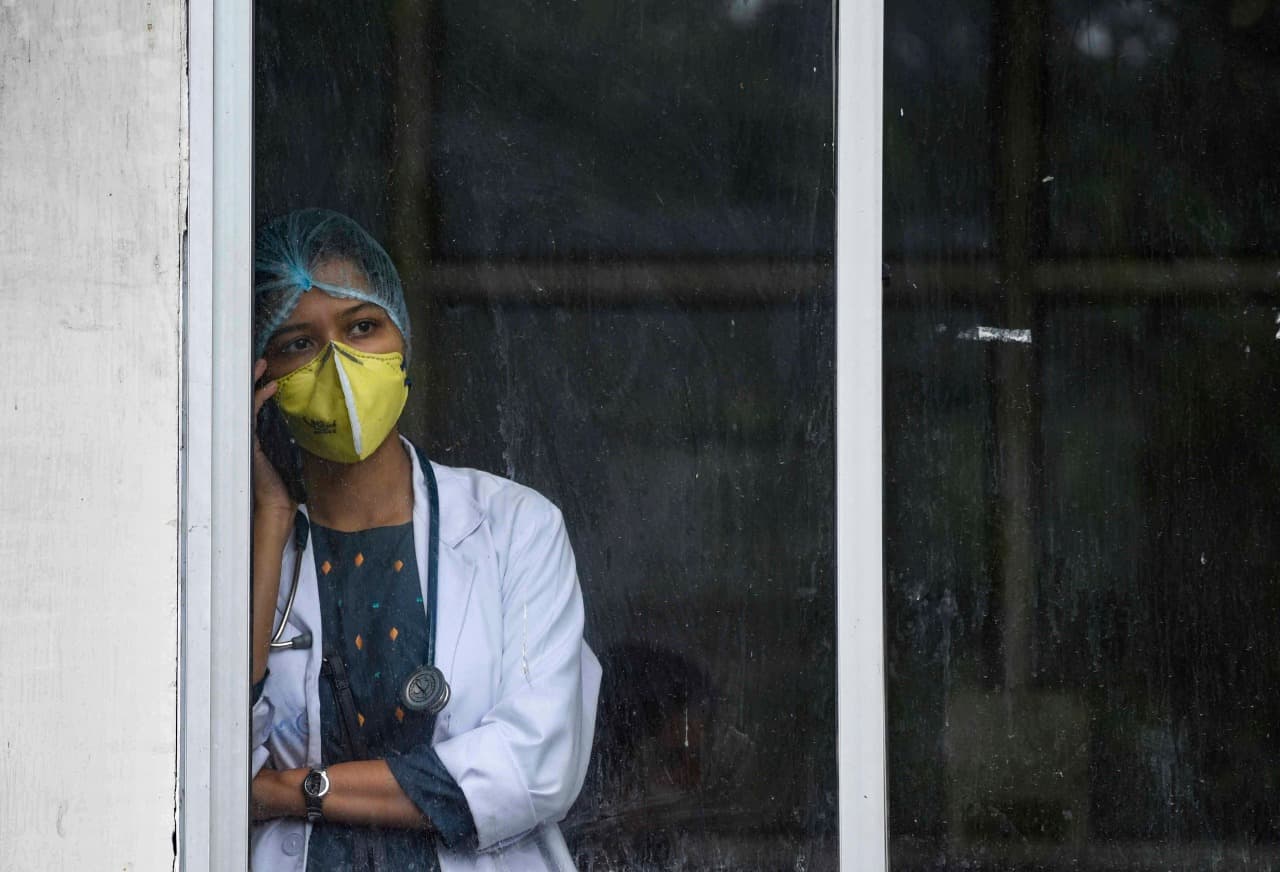 Coronavirus in Bihar : पटना के एम्स में डॉक्टर सहित चार की कोरोना से मौत, जानें पीएमसीएच में मिले कितने संक्रमित