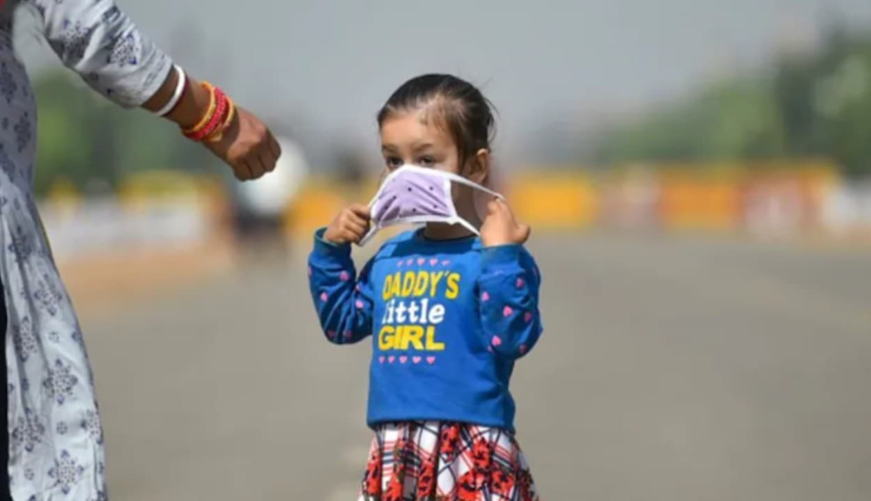 दूसरी वेव के दौरान ही दिल्ली के बच्चों में बढ़ने लगा कोरोना संक्रमण, अकेले LNJP हॉस्पिटल में 40 गंभीर मरीजों का किया गया इलाज