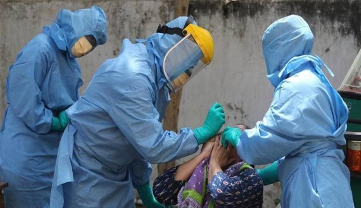 Coronavirus Updates : देश में 24 घंटों के दौरान कोरोना के 17,407 नए मामले आए सामने, कुल 89 लोगों की मौत