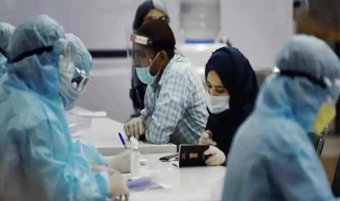 Coronavirus in India: भारत में फिर बढ़ रहे कोरोना मामलों से बढ़ी चिंता, 24 घंटे में मिले 15,510 नये मामले