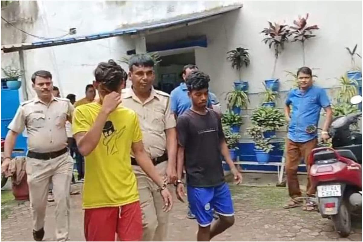 कांकसा : जंगल से लकड़ी लाने गई आदिवासी किशोरी के साथ सामूहिक दुष्कर्म, एक किशोर समेत चार गिरफ्तार