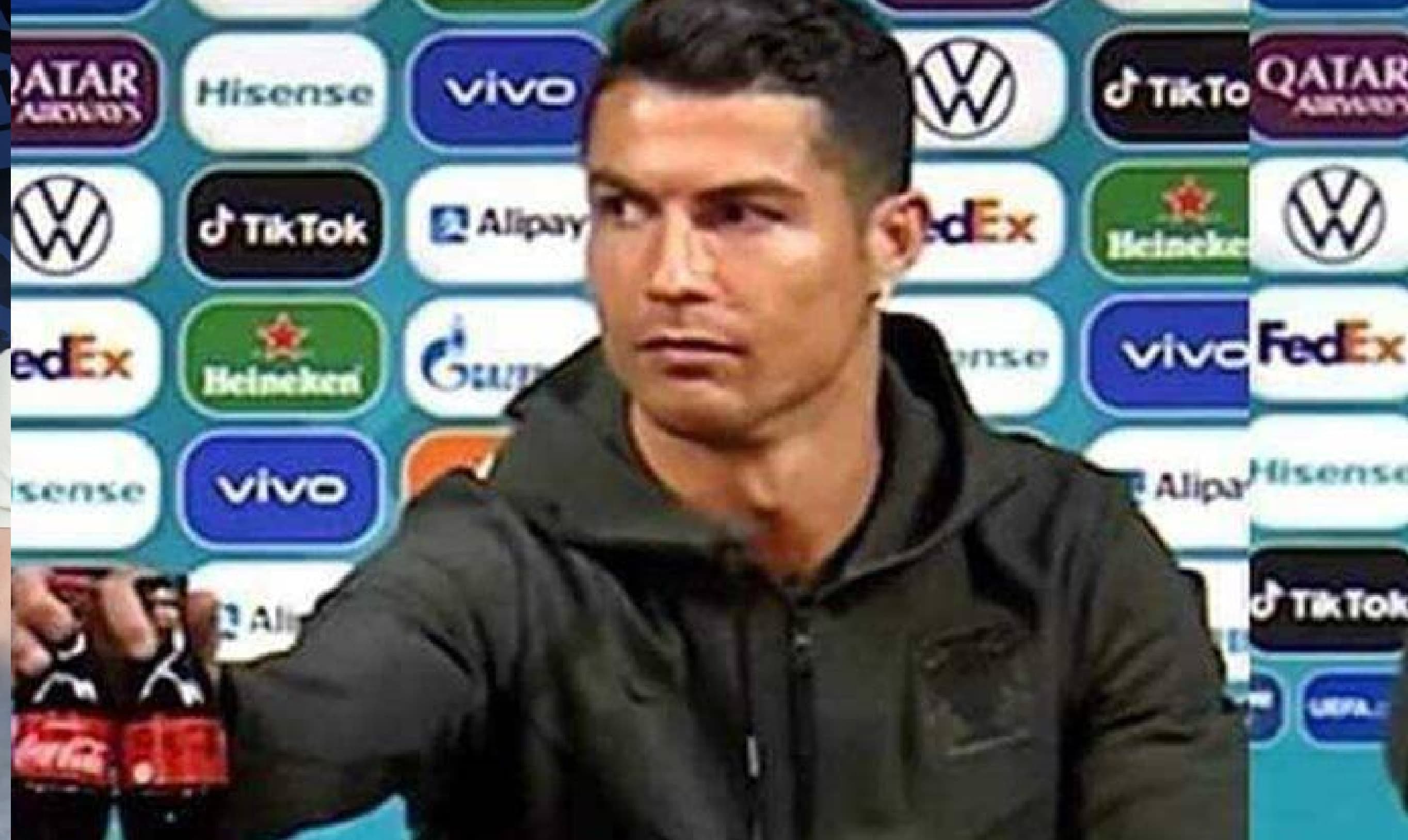Ronaldo Lifestyle : रोनाल्डो के पास दुनिया की सबसे महंगी कारें, 469 करोड़ का आलीशान घर, जीते हैं लग्जरी लाइफ