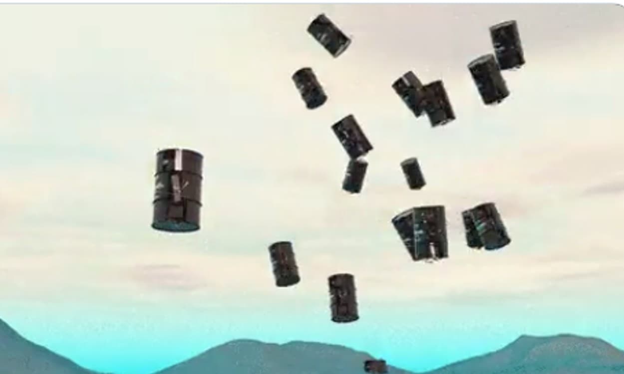 यूक्रेन पर रूसी रॉकेटों के धमाकों से कच्चे तेल में लग गई आग, 110 डॉलर के पार पहुंचा ब्रेंट क्रूड