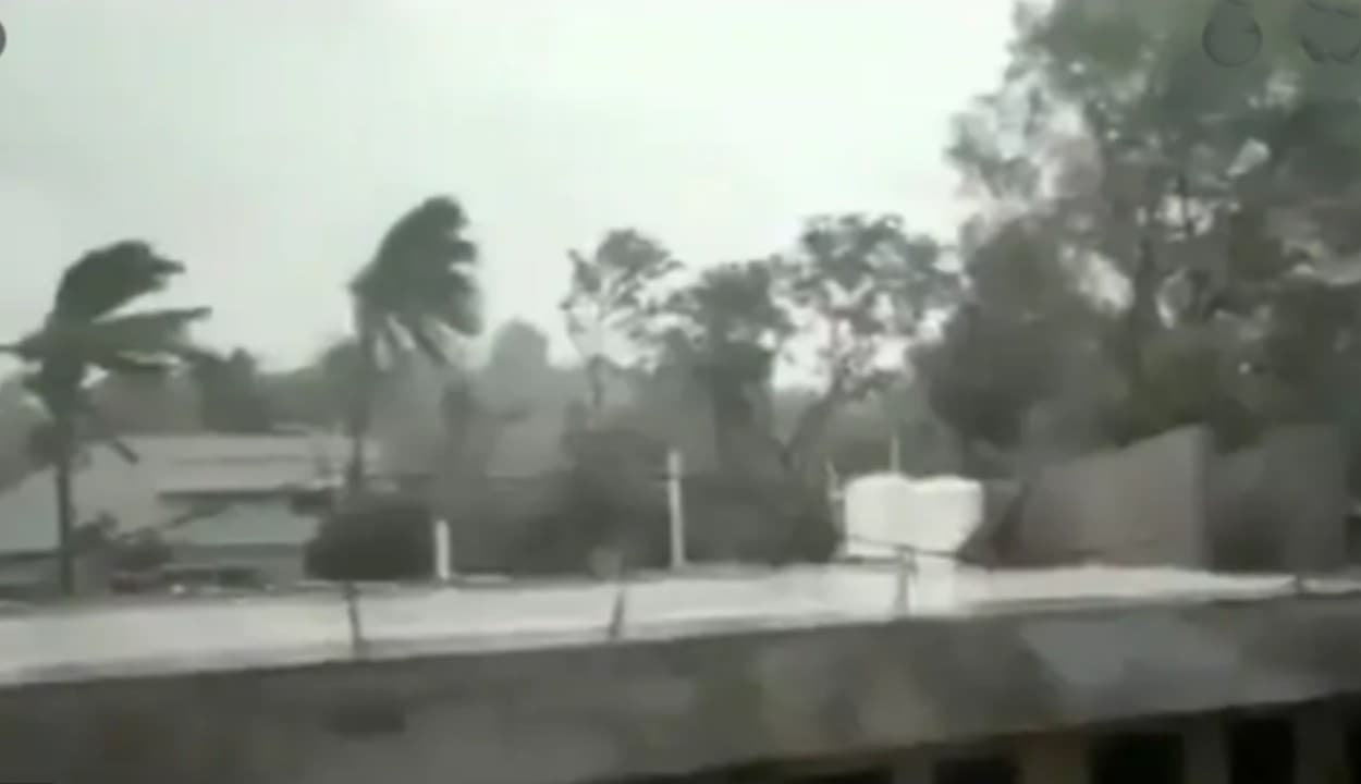 Yaas पहुंचा बिहार, तीन दिनों तक दिखेगा Cyclone का असर, सात जिले यलो अलर्ट और बाकी रेड अलर्ट पर