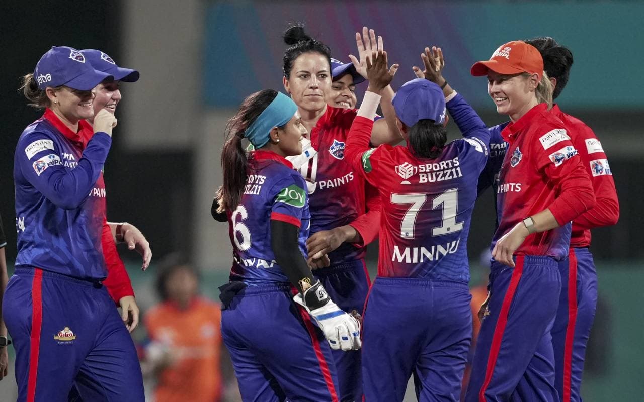 WPL 2023 Points Table: मुंबई की बराबरी पर पहुंची दिल्ली कैपिटल्स, जानें प्वाइंट्स टेबल का ताजा हाल WPL 2023 Points Table: मुंबई की बराबरी पर पहुंची दिल्ली कैपिटल्स, जानें प्वाइंट्स टेबल का ताजा हाल