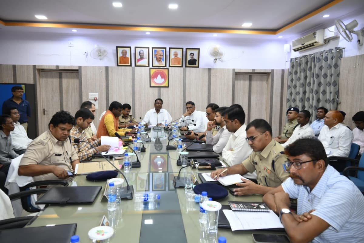 श्रावणी मेला: झारखंड-बिहार को-ऑर्डिनेशन कमेटी की बैठक, श्रद्धालुओं को सुविधाएं देने के लिए बनी ये रणनीति