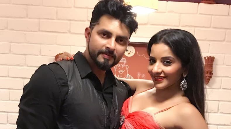 अब TikTok वीडियो बनाकर Monalisa कर रही टाइमपास, पति विक्रांत भी दे रहे साथ