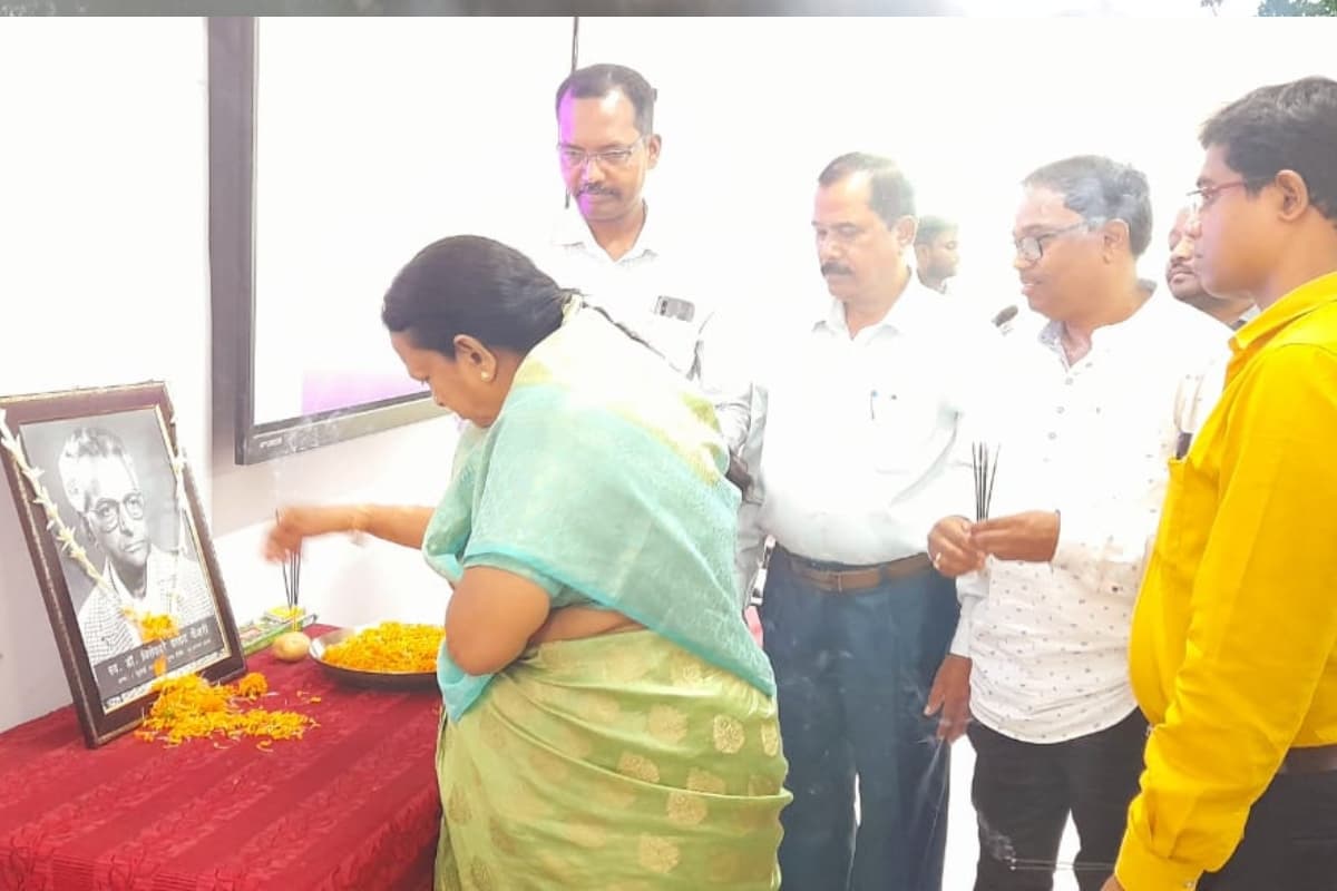 डॉ बीपी केशरी की जयंती पर रांची यूनिवर्सिटी के TRL में संगोष्ठी, नागपुरी संस्थान ने संस्थापक को ऐसे किया याद