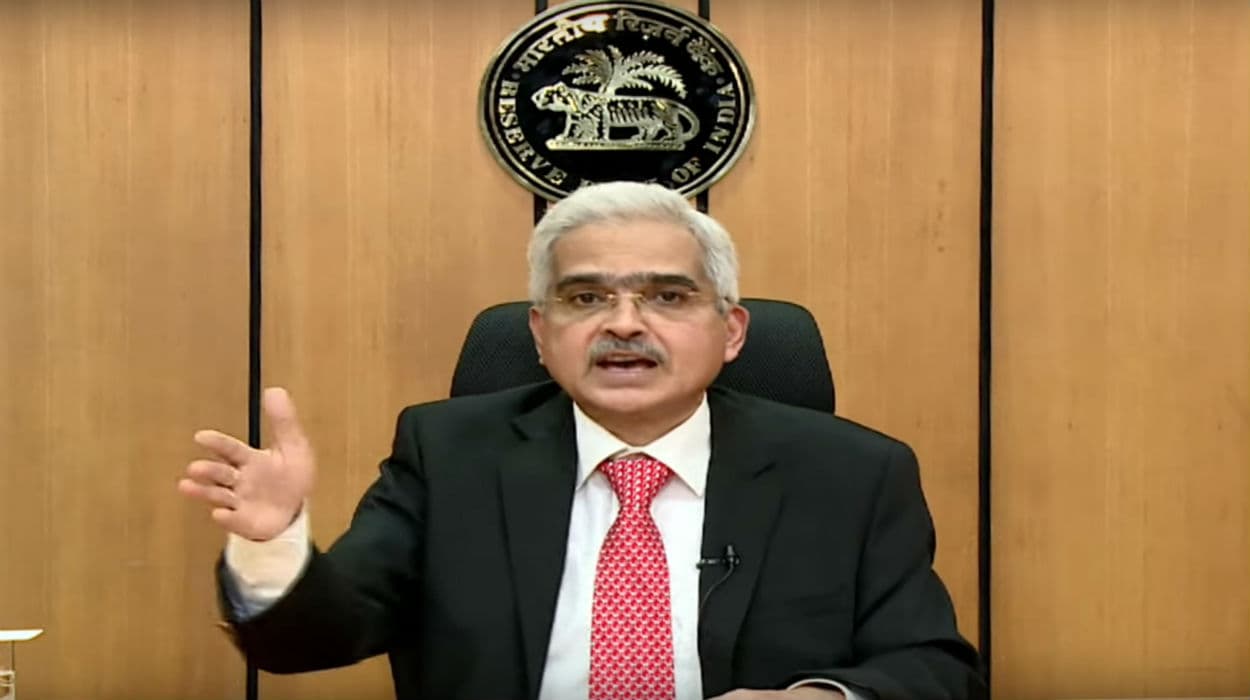 RBI ने डिपॉजिटर्स से कहा, घबराहट में अपने खातों से न निकालें पैसा, आपकी रकम सुरक्षित है