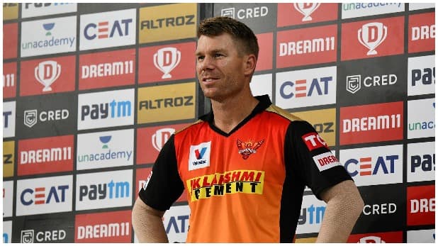 ऑस्ट्रेलिया जाते ही डेविड वॉर्नर ने लिया साउथ सुपरस्टार धनुष की जगह, शेयर किया मजेदार VIDEO