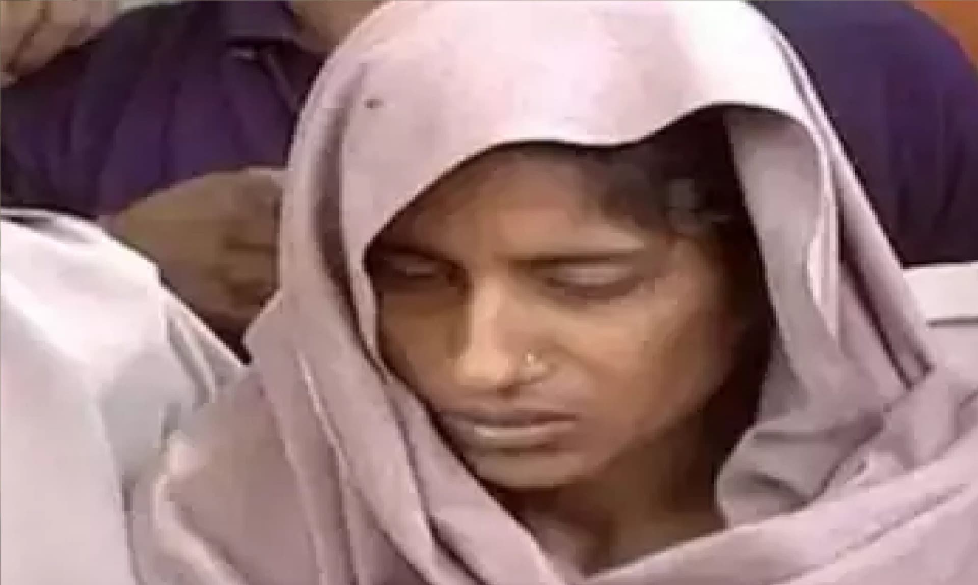 Shabnam Hanging Case: रामपुर जेल से इस जेल शिफ्ट हुई शबनम, फोटो वायरल होने के बाद उठा सवाल, ये हुए सस्पेंड