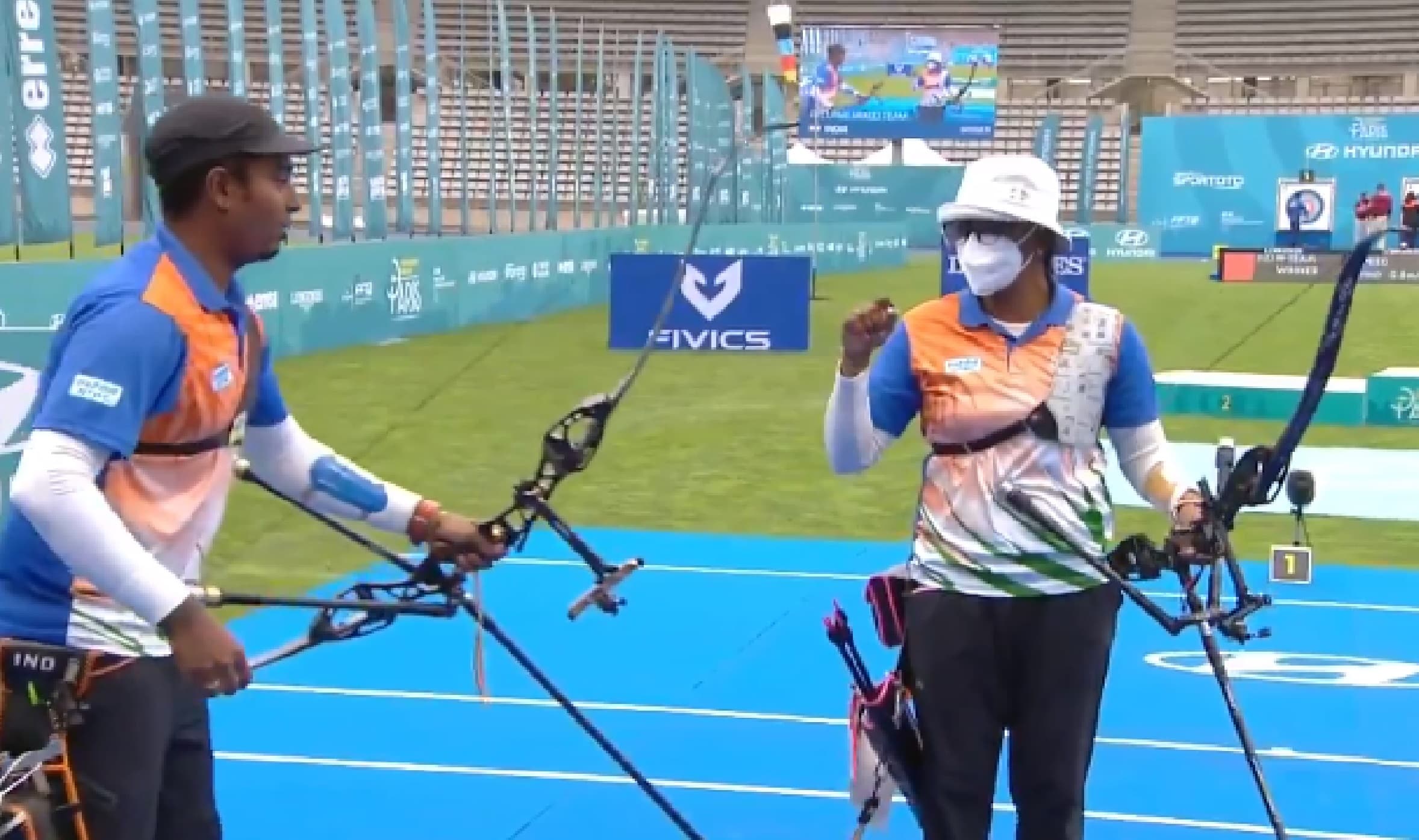 VIDEO: पति अतनु को सपोर्ट करने पहुंची दीपिका और बदल गया मैच का रुख, ओलिंपिक चैंपियन को दे दी मात