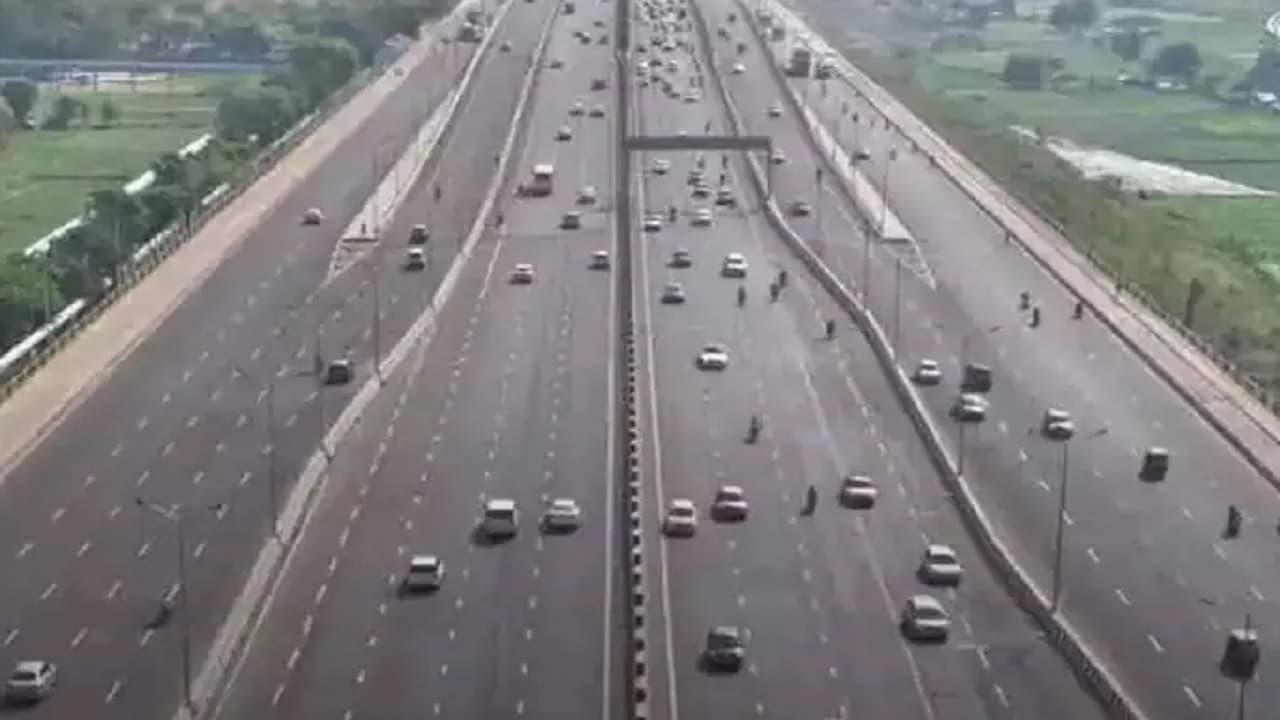 झारखंड में 13 हजार करोड़ से बन रहे हाई-वे और एक्सप्रेस-वे, इन परियोजनाओं पर किया जा रहा काम