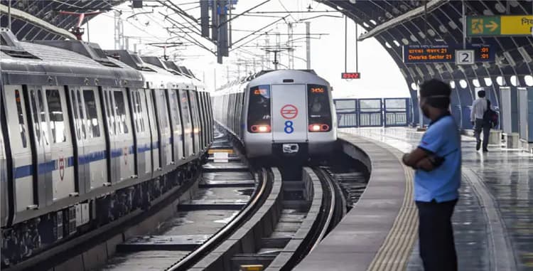 Republic Day 2022: आज Delhi Metro में सफर करने से पहले देख लें यह नया शेड्यूल
