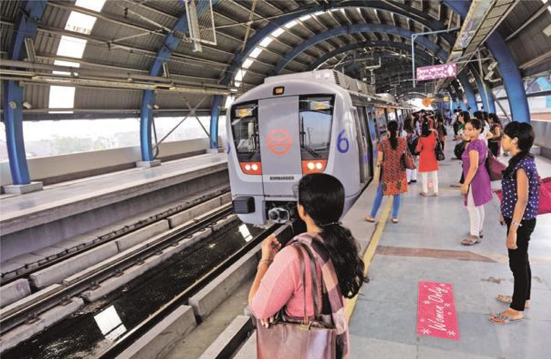 Unlock 4.0 : दिल्ली में जल्द शुरू होगी मेट्रो ट्रेन सेवा, यात्रियों को करना होगा इन नियमों का पालन