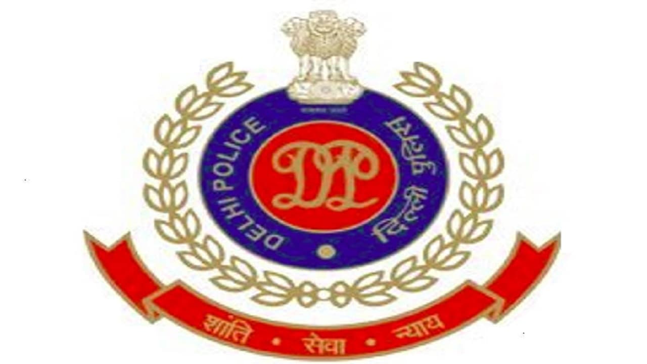 दिल्ली को दहलाने की साजिश, शाहदरा में बैग में मिला IED, स्पॉट पर बम स्क्वायड