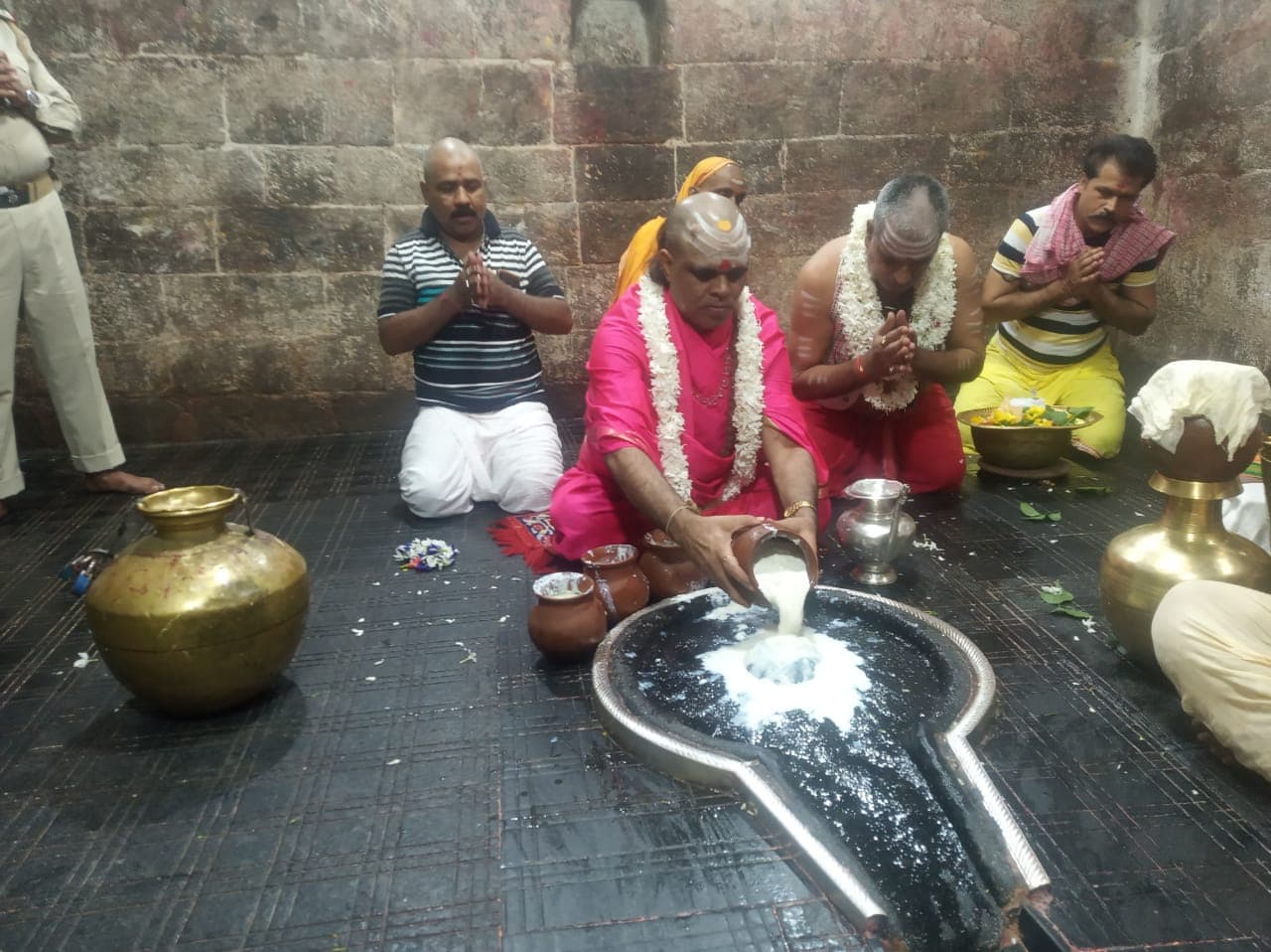 Janmashtami 2020: देवघर के बाबा मंदिर में मना दही हांडी उत्सव