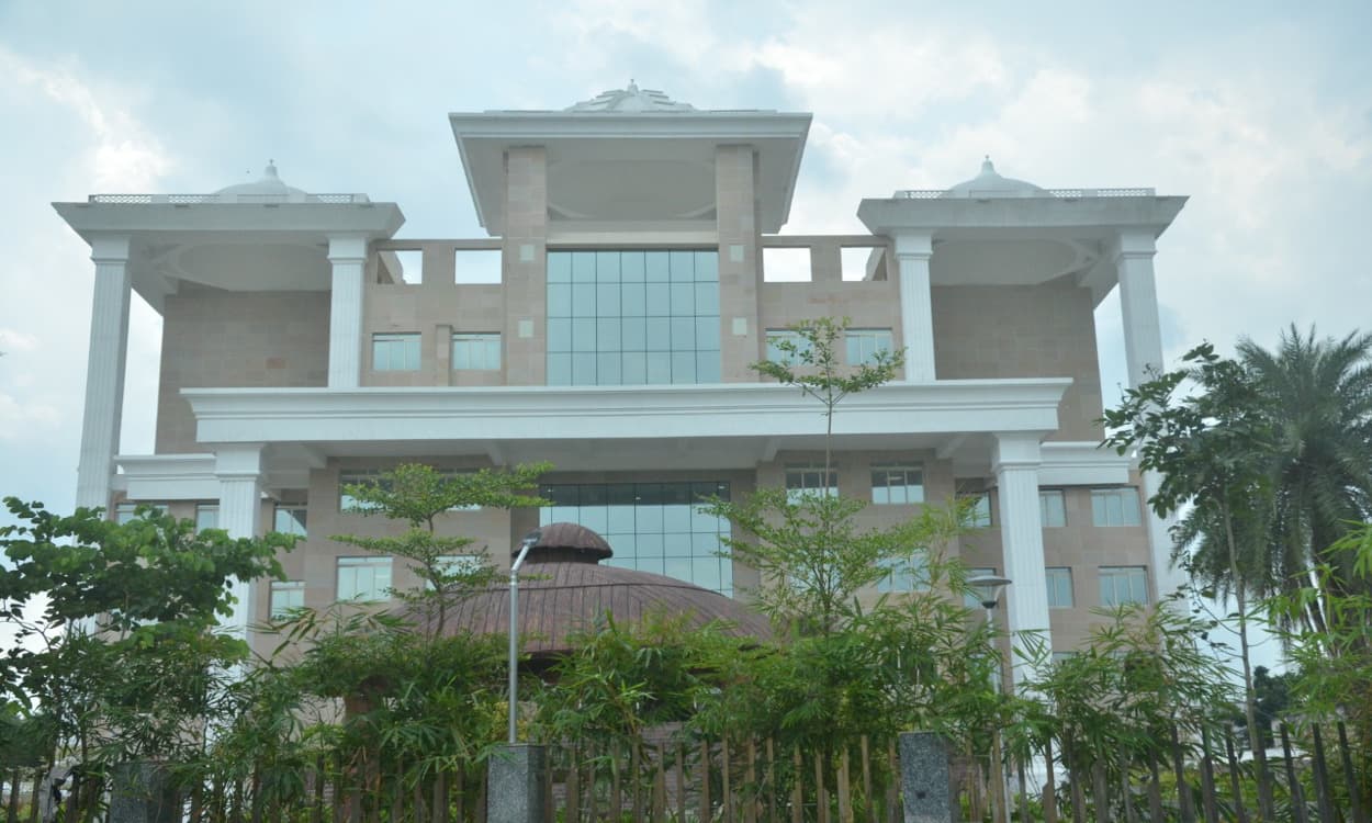 देवघर नगर निगम क्षेत्र में 5 लाख से अधिक की योजनाएं अधर में लटकी, जानिए क्या है वजह