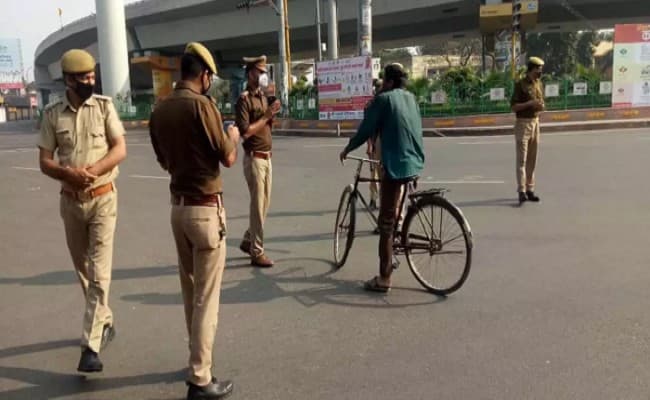 धार में कोरोना के बढ़ते मामलों को मद्देनजर तीन दिन के लिए कर्फ्यू लगाने का आदेश