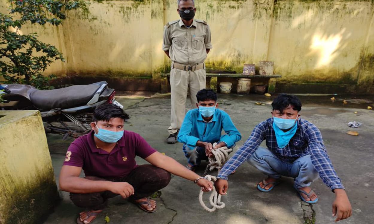 जामताड़ा के 3 साइबर अपराधी धनबाद में पकड़ाये, जानें एटीएम से ठगी के निकाले कितने पैसे