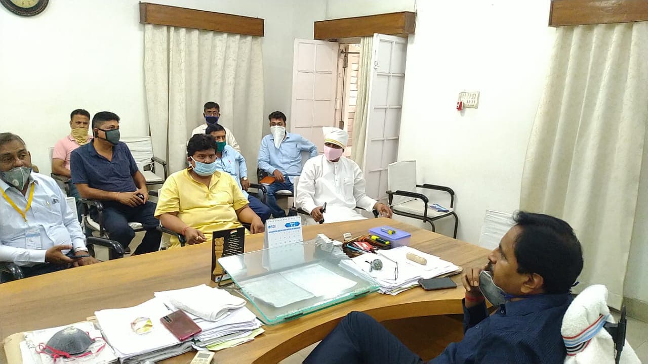 धनबाद में 27 अप्रैल से स्कूलों में ही मिलेंगी किताबें, नहीं खुलेंगी किताब दुकानें