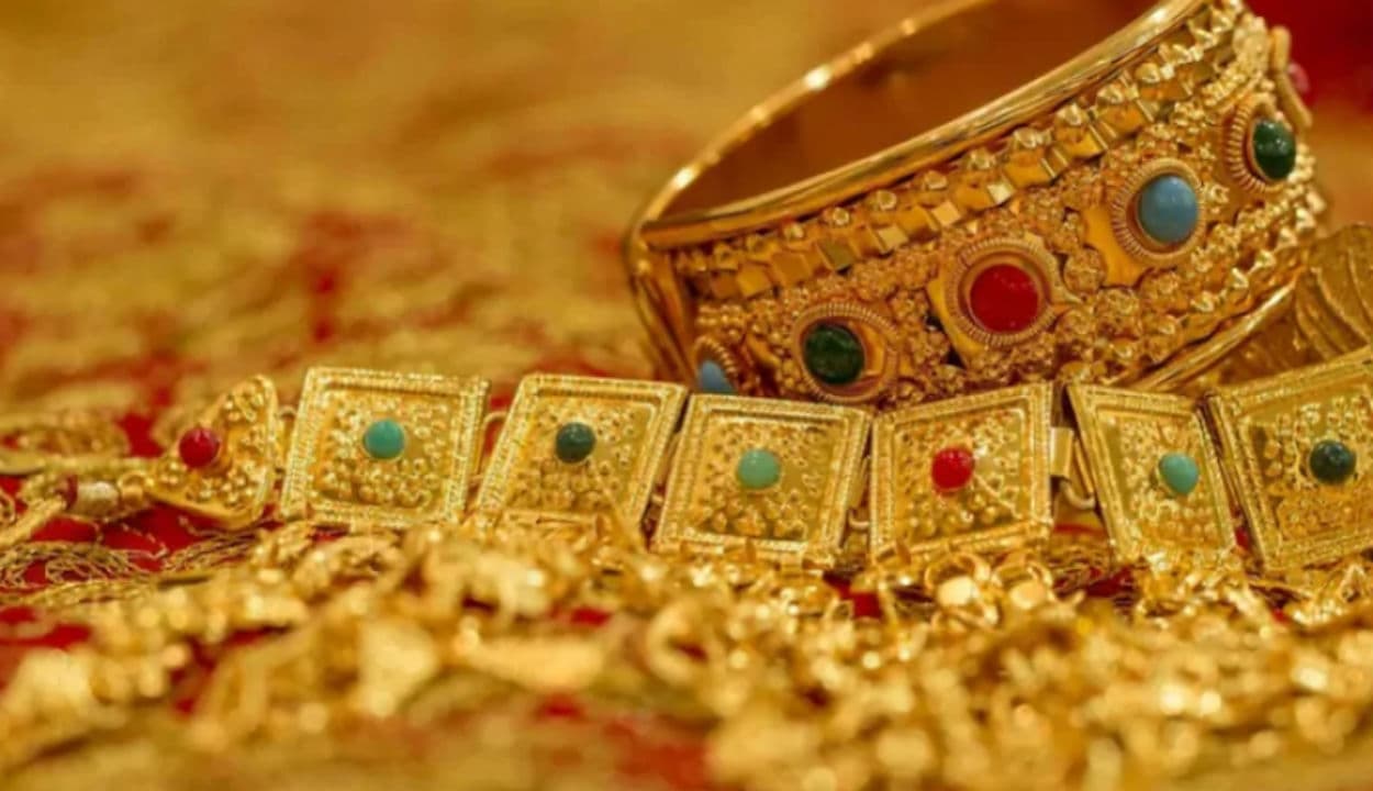 Dhanteras 2020 : धनतेरस पर सोना खरीदने वाले हैं तो, ऐसे परखें शुद्धता...