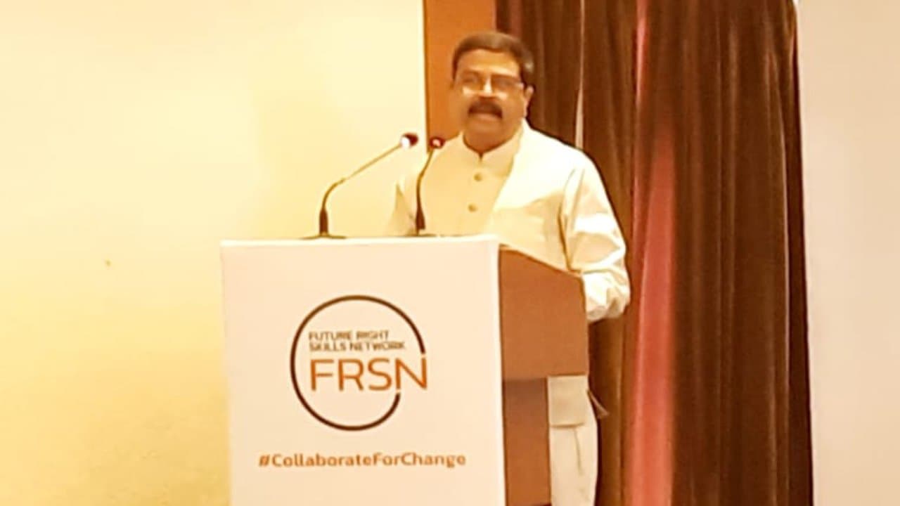 केंद्रीय मंत्री धर्मेंद्र प्रधान ने कहा, कौशल आधारित शिक्षा की संरचना स्थापित कर रहा भारत