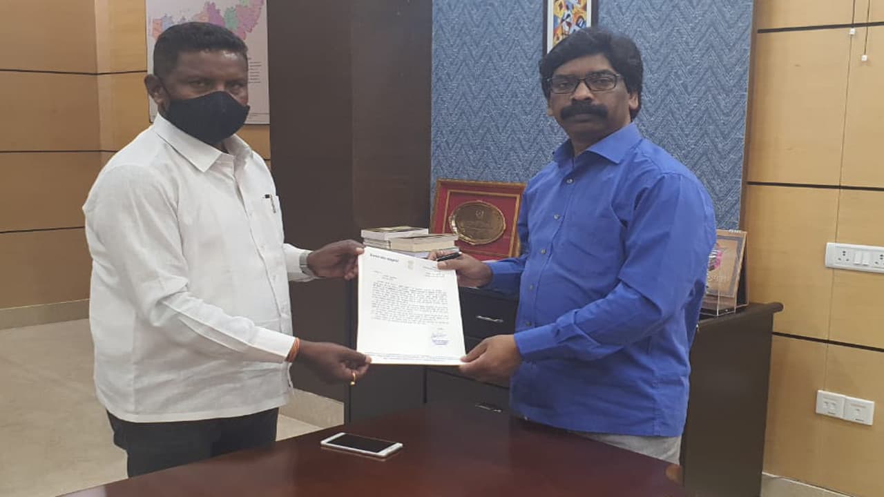 सरायकेला के कुचाई वेलफेयर हॉस्पिटल में IPD सेवा बंद, CM हेमंत से मिल कर विधायक दशरथ ने बतायी वास्तविक स्थिति