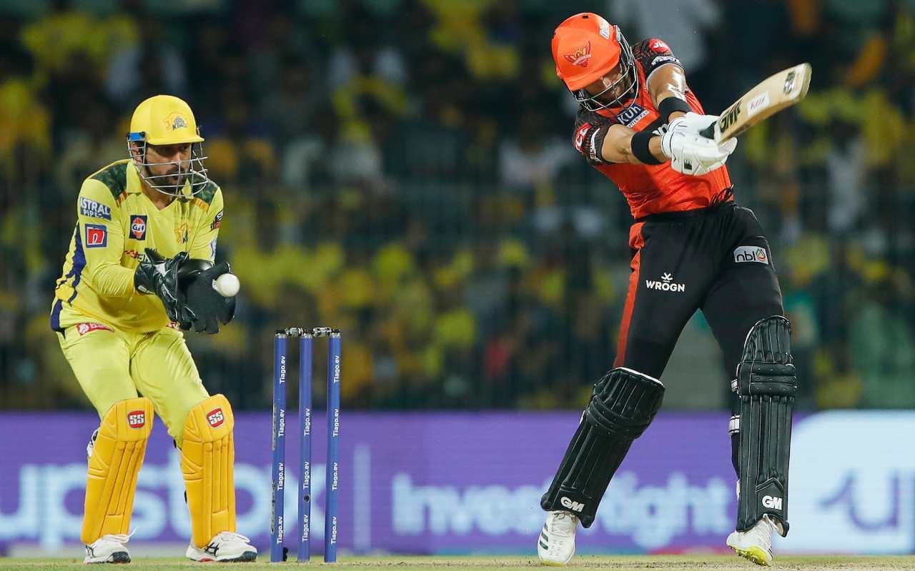 CSK vs SRH, IPL 2023: एमएस धोनी ने विकेट के पीछे बनाया अनोखा रिकॉर्ड, क्विंटन डिकॉक को छोड़ा पीछे