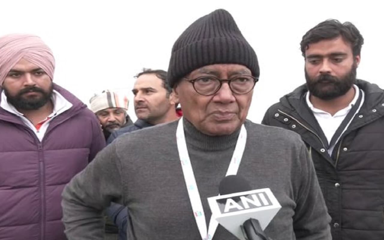 Bharat Jodo Yatra: भारत जोड़ो यात्रा का असर RSS पर भी पड़ा, तभी मोहन भागवत मदरसा पहुंचे, दिग्विजय का तंज