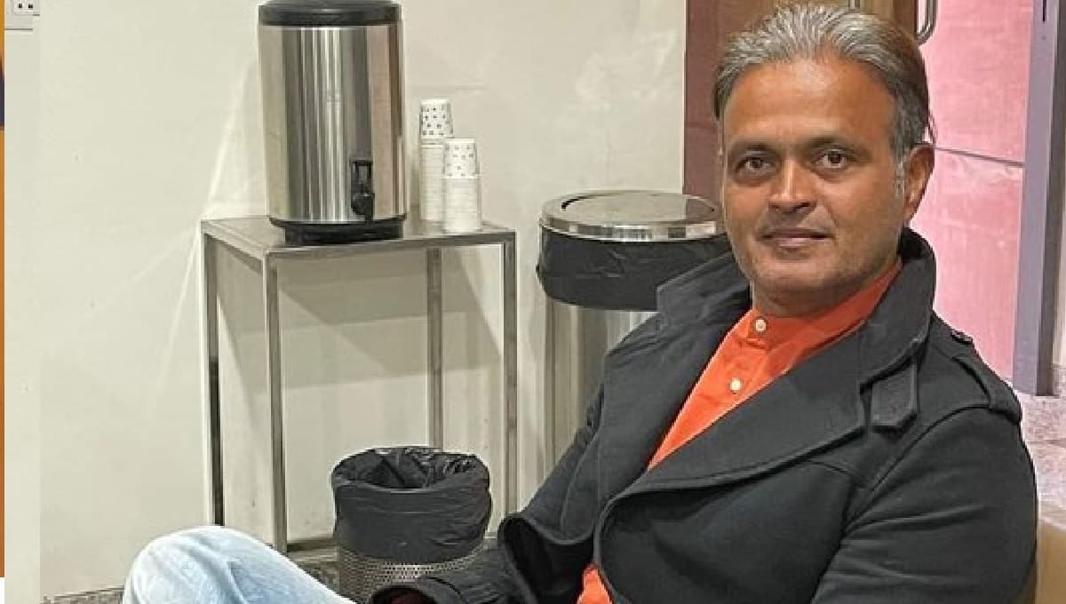 Dinesh Mongia: दिनेश मोंगिया टी20 खेलने वाले पहले भारतीय, इस कारण से बीसीसीआई ने लगाया था क्रिकेट खेलने पर बैन