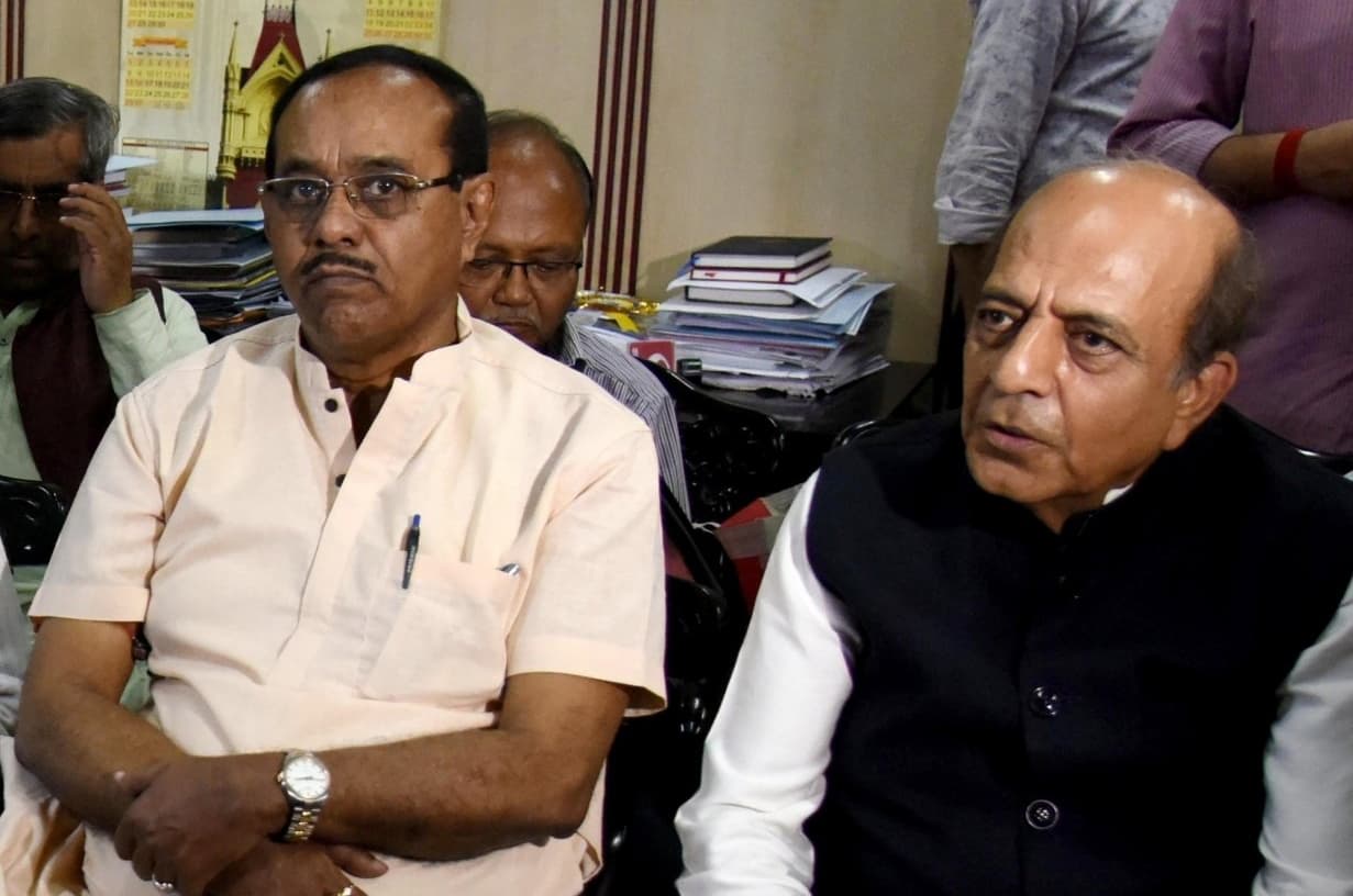 राज्यसभा चुनाव : तृणमूल के उम्मीदवार दिनेश त्रिवेदी, सुब्रत बख्शी ने नामांकन दाखिल किया