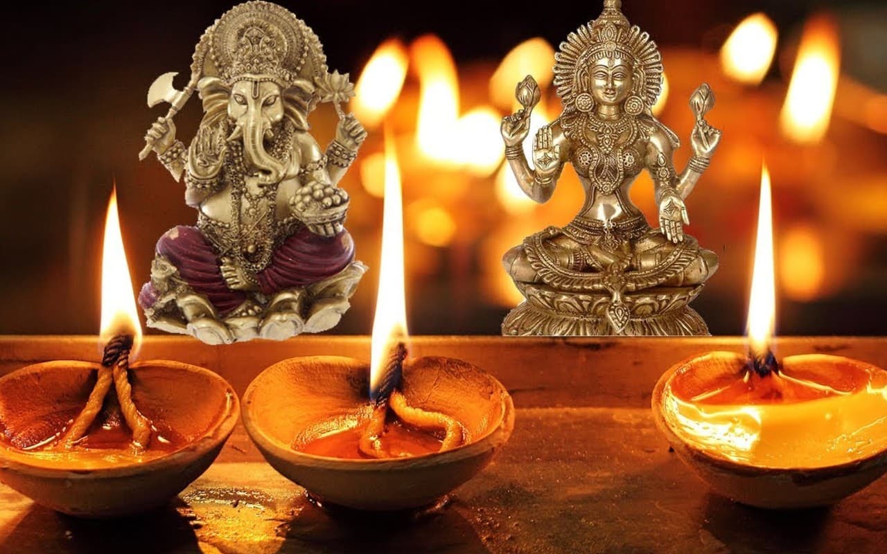 Diwali 2022 Shubh Muhurat: दीपावली पूजा का शुभ मुहूर्त कब और कितने बजे है, यहां जानें पूजा की पूरी विधि