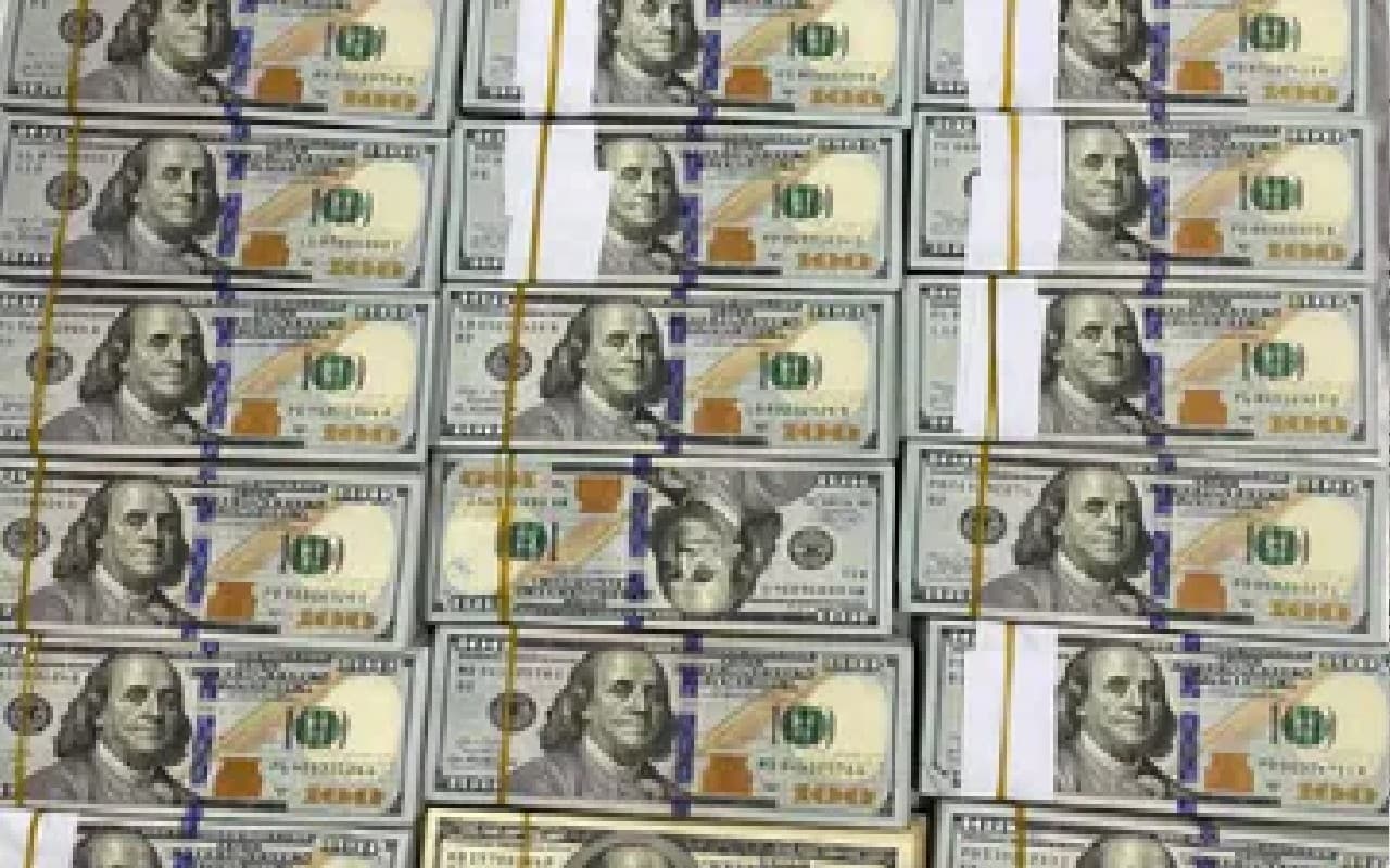 अमेरिकी के डॉलर के अस्तित्व पर मंडरा रहा खतरा! सिलिकॉन वैली बैंक के डूबने से सतर्क हुए विकासशील देश