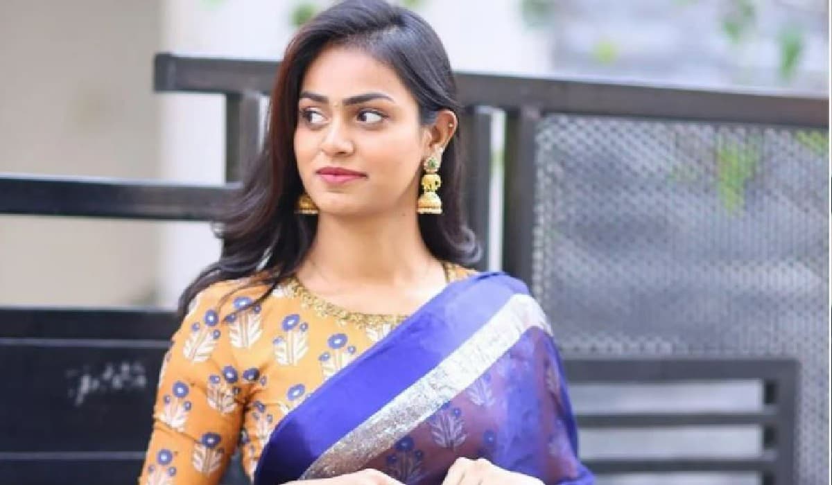 अभिनेत्री डॉली डी क्रूज की सड़क हादसे में मौत, होली मनाने के बाद अपने घर लौट रहीं थीं गायत्री