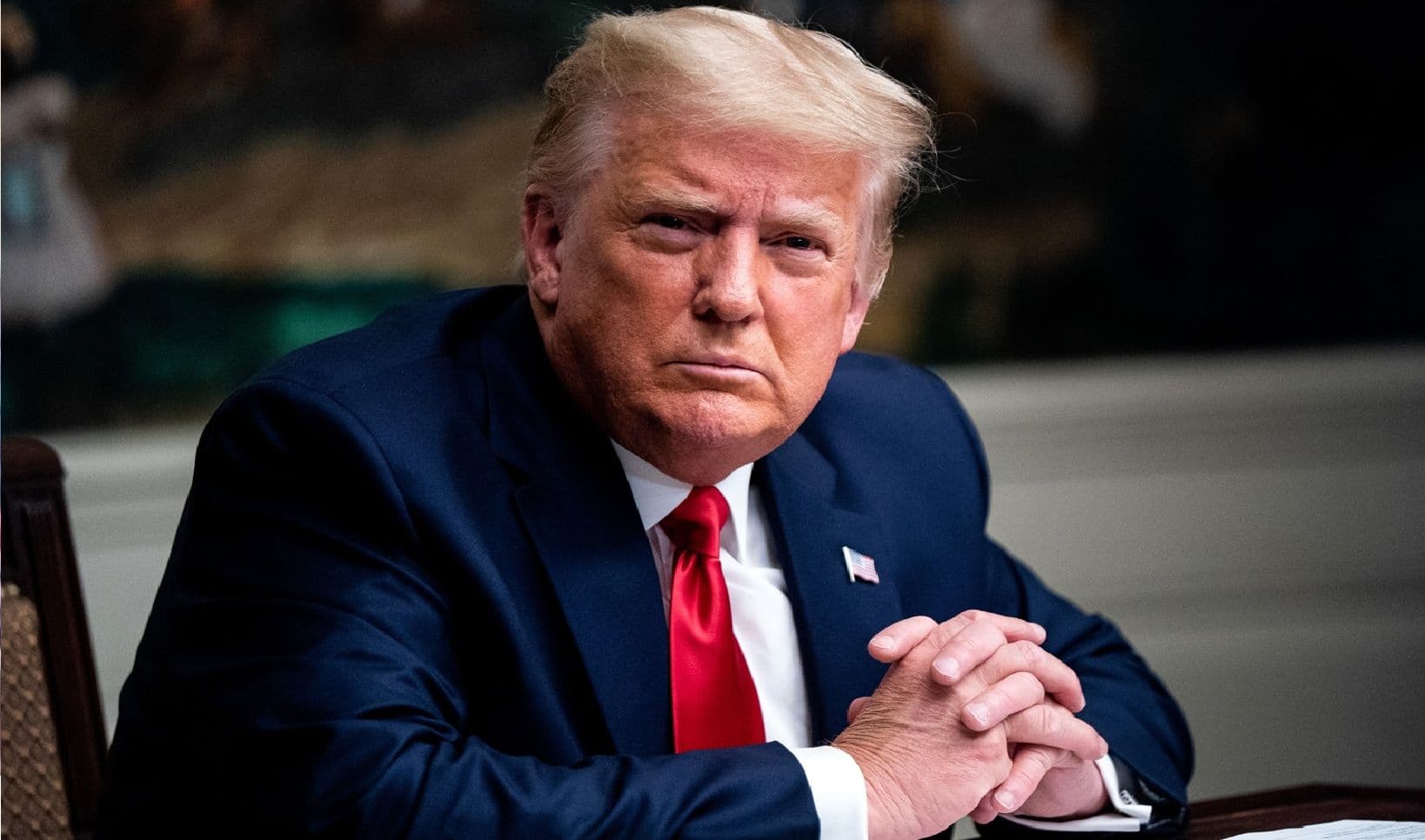 अमेरिका में विद्रोह भड़काने के आरोप में महाभियोग लाने की कवायद शुरू, ट्विटर ने बंद किया ट्रंप और उनकी टीम का अकाउंट