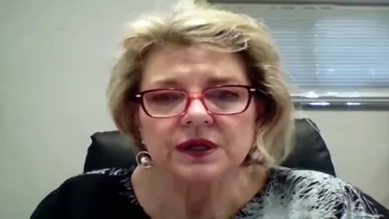 ओमिक्रॉन वैरिएंट का पहली बार पता लगाने वाली डॉक्टर बोलीं- वैक्सीन नहीं लेने वाले 100 फीसदी जोखिम पर