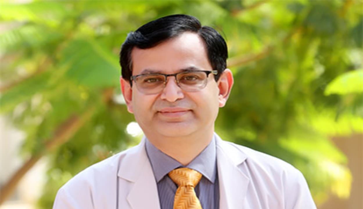 कोरोना प्रोटोकॉल के जरिए कोरोना की तीसरी लहर के खतरे को किया जा सकता है कम, जानिए क्या कहते हैं रायपुर एम्स के एक्सपर्ट