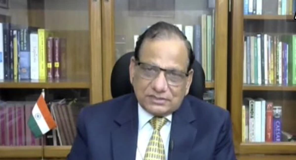 कोरोना वैक्सीन के 100 करोड़ डोज पूरा होने के बावजूद 25 फीसदी लोगों ने नहीं लगवाए टीके : डॉ वीके पॉल