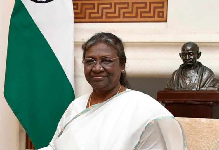 राष्ट्रपति द्रौपदी मुर्मू का लखनऊ दौरा, यूपी ग्लोबल इंवेस्टर्स समिट 2023 सहित कई कार्यक्रमों में होंगी शामिल