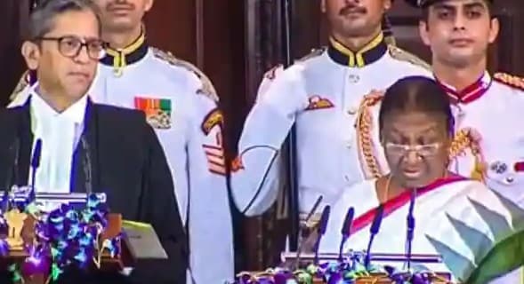 'जोहार' शब्द से राष्ट्रपति द्रौपदी मुर्मू का शुरू हुआ संबोधन, जानिए क्या होता है इसका अर्थ