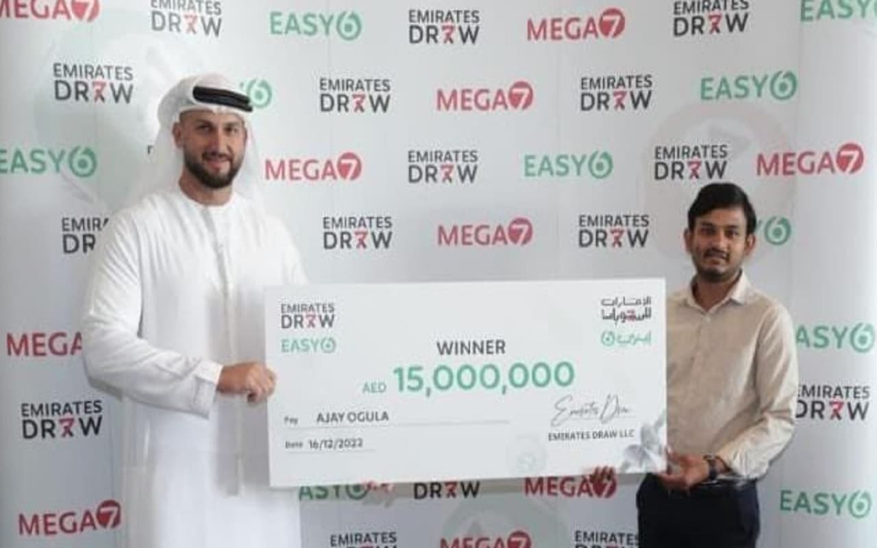 रातों-रात करोड़पति बना भारतीय ड्राइवर, दुबई में लगी 33 करोड़ रुपये की लॉटरी