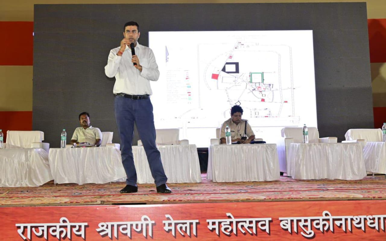 श्रावणी मेला 2023 : बासुकीनाथ में कांवरियों के आगमन को लेकर सभी तैयारियां पूरी, डीसी-एसपी ने दिये कई निर्देश