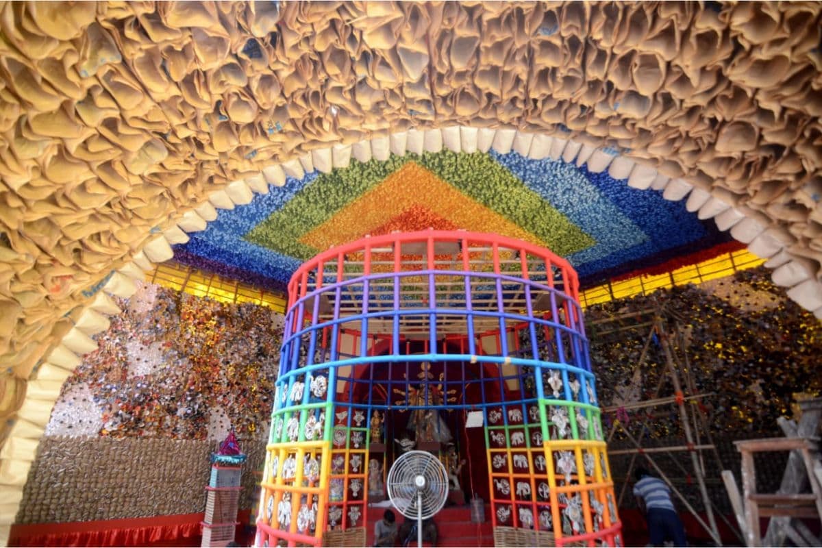 Durga Puja 2023 : तेलंगा बागान में दिखेगा 40,000 ठोंगे से तैयार मां दुर्गा का मंडप