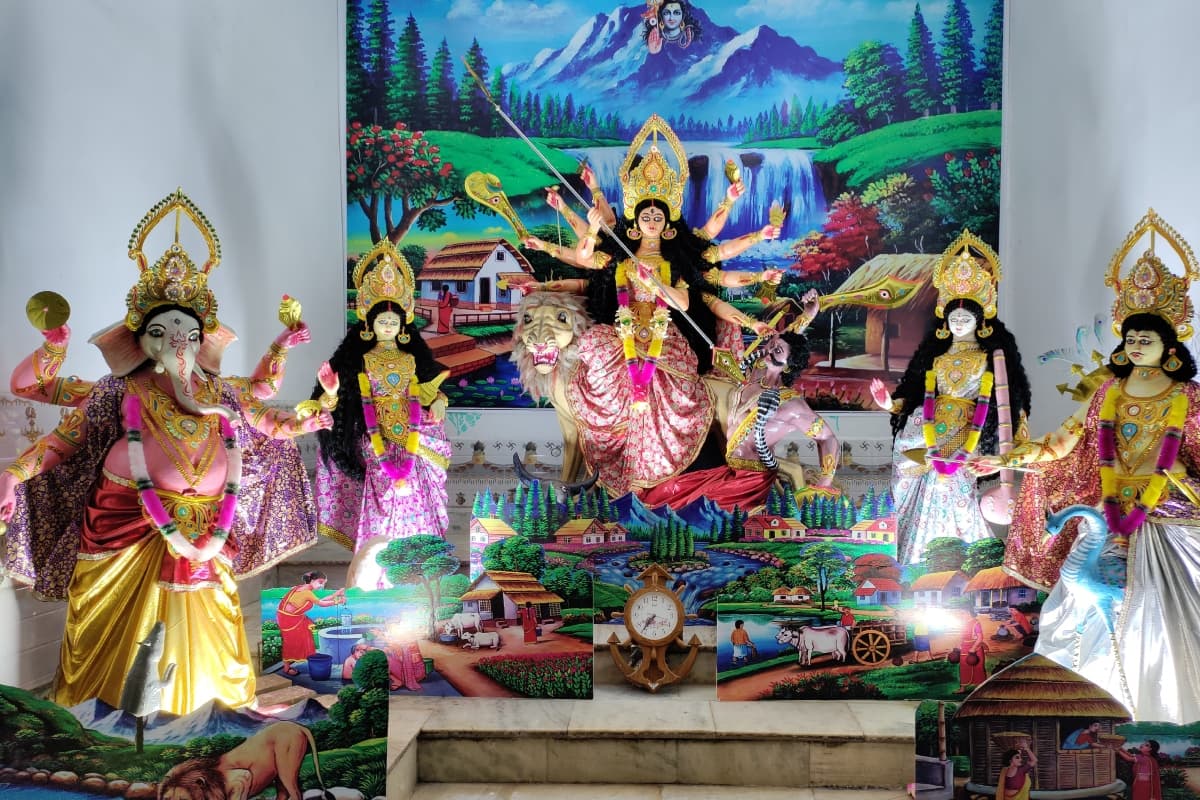 PHOTOS: रांची के बुंडू में सजा मां दुर्गे का दरबार, देखते बन रहा दुर्गा पूजा का उल्लास